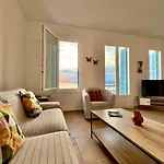 Sea & Sunset Balcony -island House By Hostandros Dom wakacyjny *