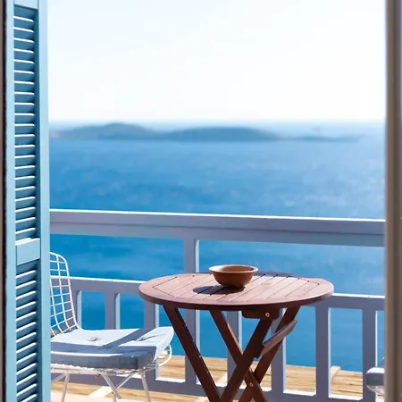 Sea & Sunset Balcony -island House By Hostandros Batsi