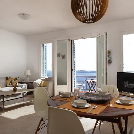 Holiday home Sea & Sunset Balcony -island House By Hostandros